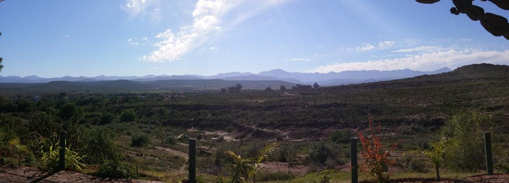 Oudtshoorn Homestay Accommodation מראה חיצוני תמונה