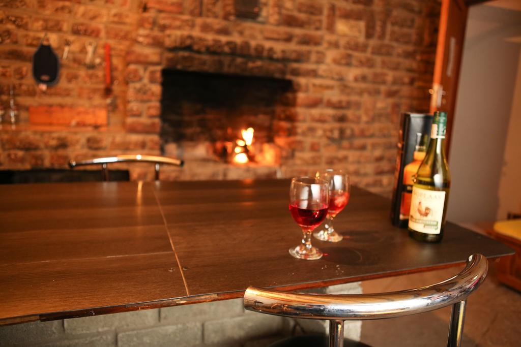 Oudtshoorn Homestay Accommodation מראה חיצוני תמונה